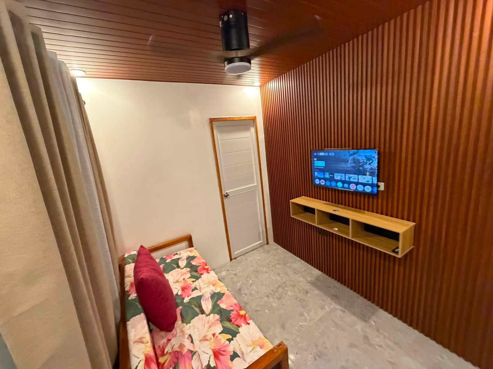 Secret Villa 1