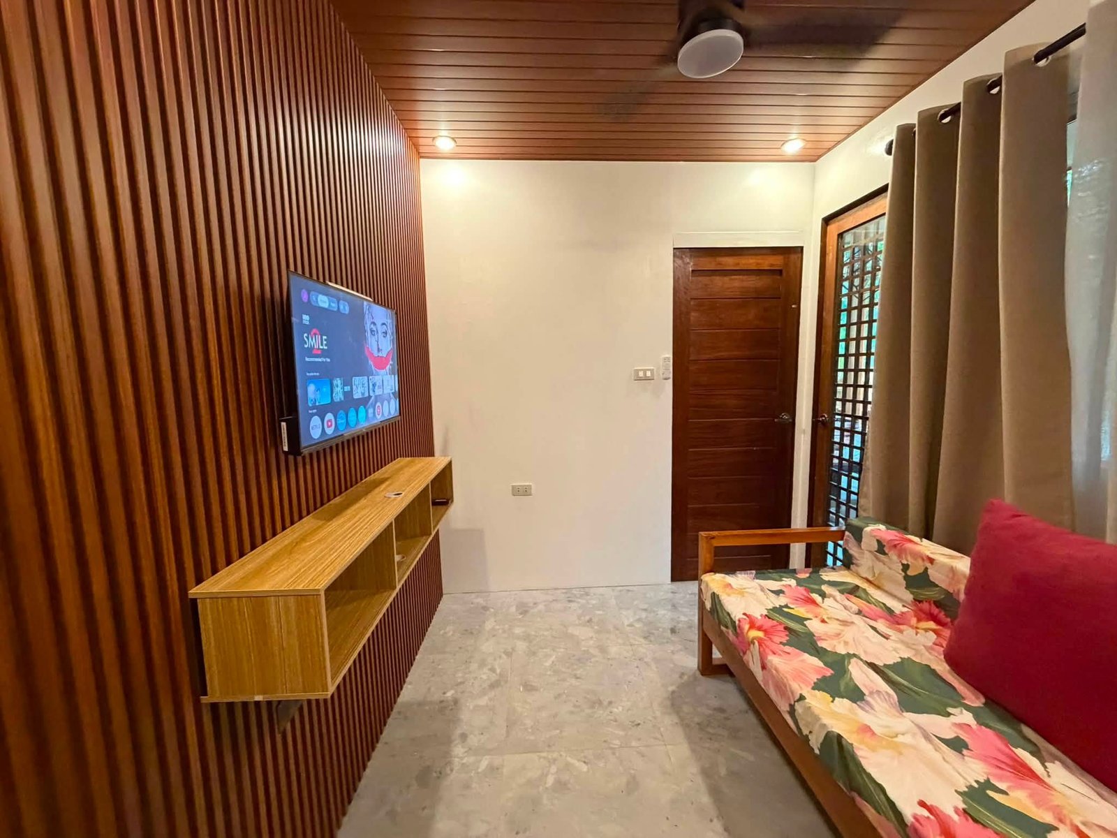 Whole Secret Villa